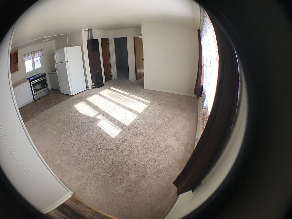 1st image of 1265 N 5th St