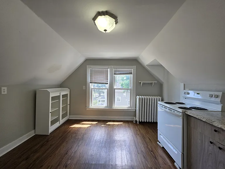 172 Fountain St #C — Photo 3