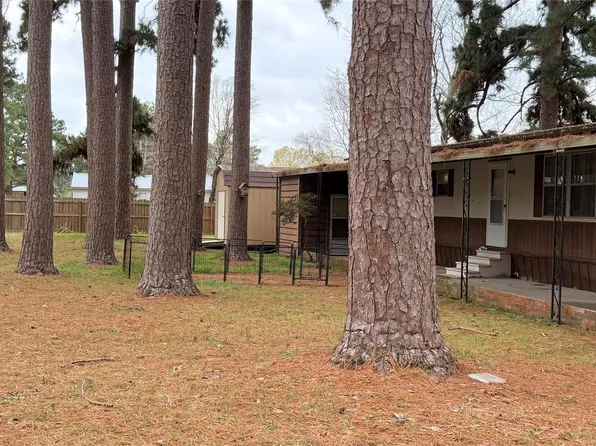 247 Onalaska N, Onalaska, TX 77360