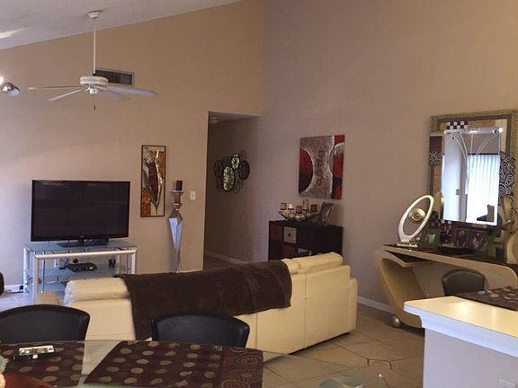 5th image of 1086 Summit Trail Cir #177C