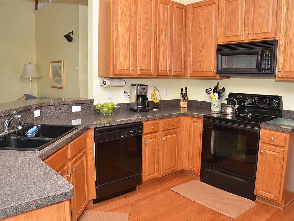 1st image of 9074 Lunette Ln