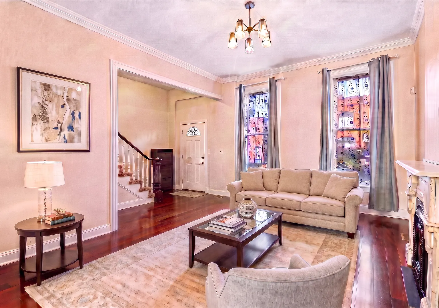 3 bed, 1.5 bath, $3,250 — Photo 2