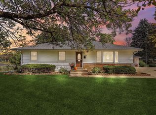 2500 Orkla Dr, Golden Valley, MN 55427