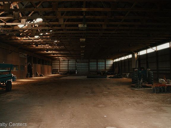 4th image of 58191 Eight Mile Rd