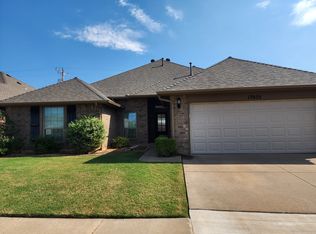 17032 Hardwood Pl, Edmond, OK 73012