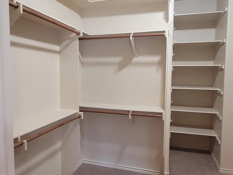 202 Crosswind Dr — Photo 16