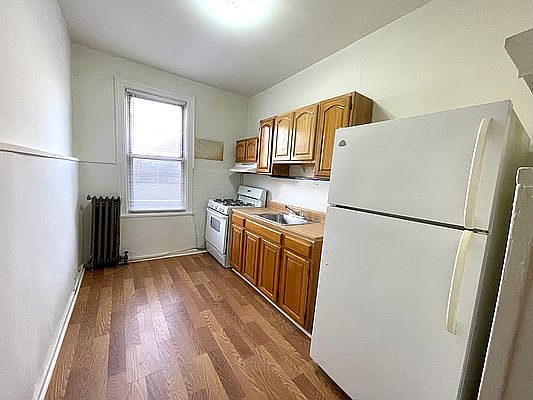 1st image of 31-29 89th St #1E