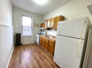 31-29 89th St #1E, East Elmhurst, NY 11369