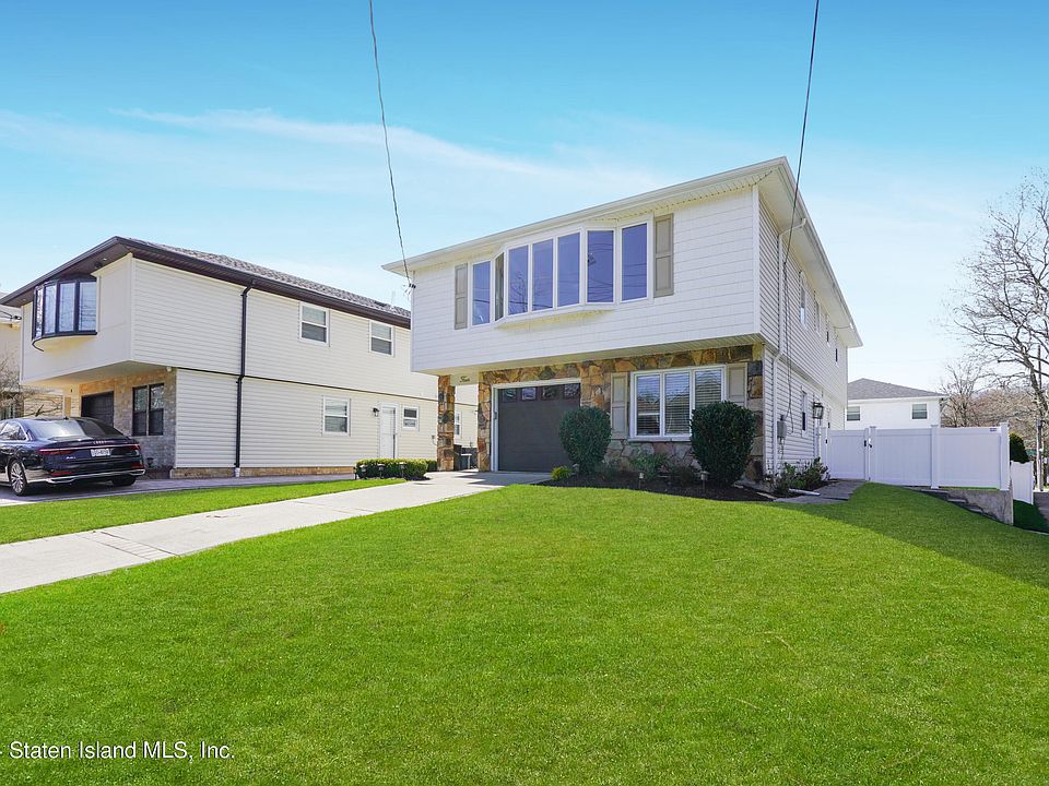 2nd image of 4 Shepard Ave