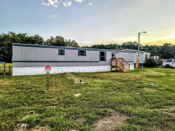 8715 School St, Rocky Mount, NC 27803