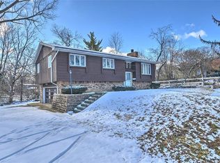 41 Emerson Dr, Decatur, IL 62526