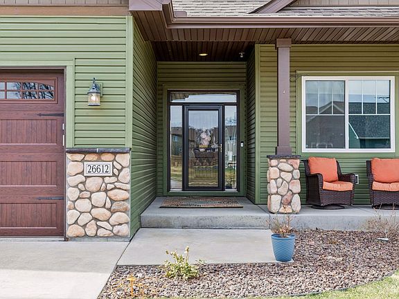 5th image of 26612 Frontier Ave