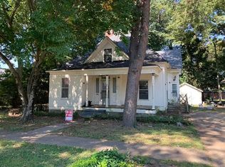 706 Cotton Ave, Caruthersville, MO 63830
