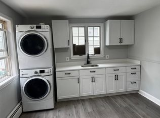 18 Granville St, Lawrence, MA 01843