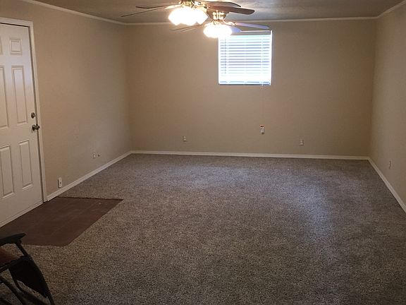 Living area 2