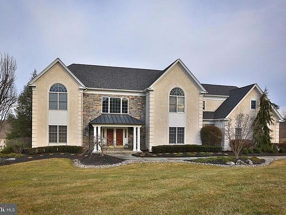 2nd image of 115 Tinari Dr