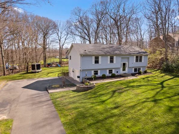 16 Doyle Road, Waterford, CT 06385