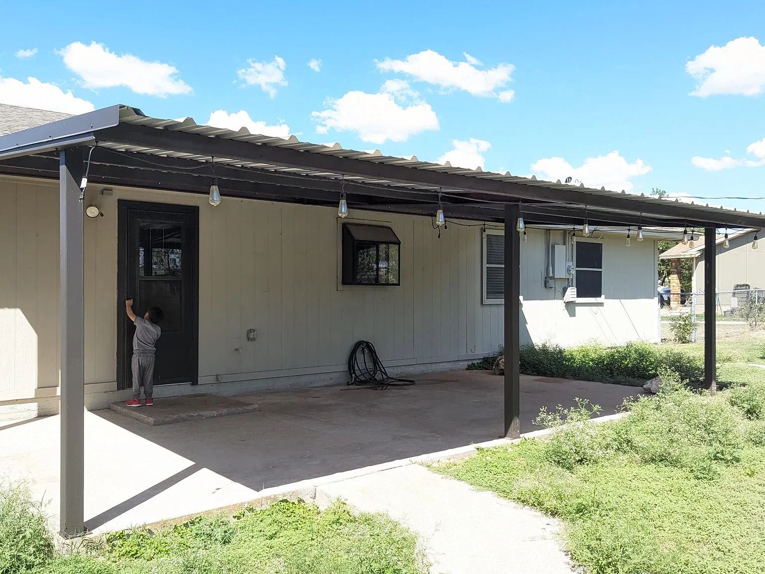 3 bed, 1260 sqft, $1,670 — Photo 2