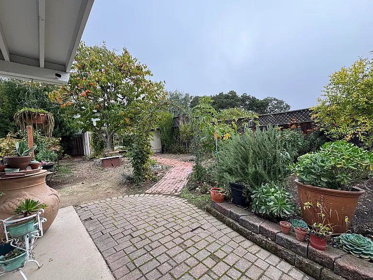 2097 Penny Ln — Photo 12