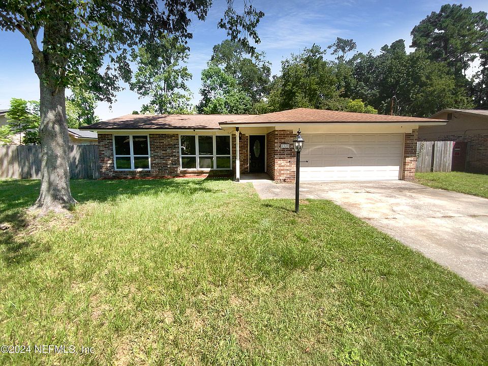 1st image of 1529 BAY Circle E