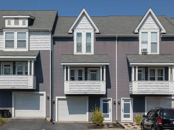 1213 Frost Pl, Harrisonburg, VA 22802