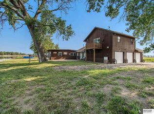 580 Goosehaven Loop, Crescent, IA 51526