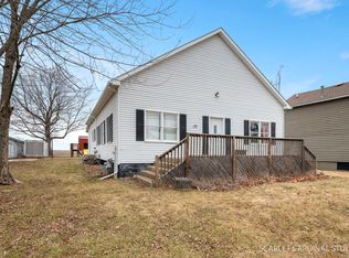 6405 Chicago Rd, Yorkville, IL 60560