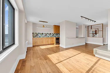 3671 Hudsn Manr Terrace