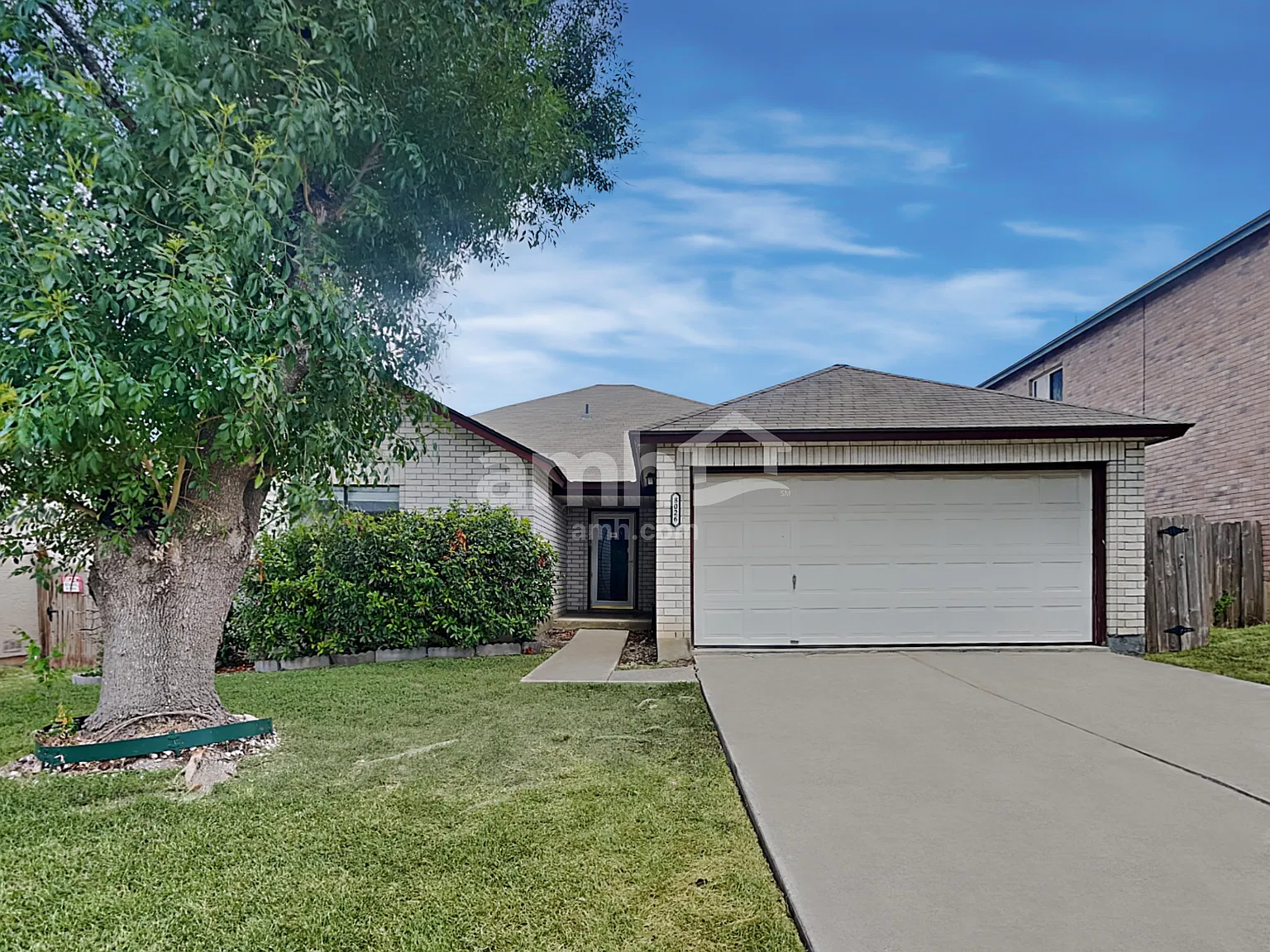 3 bed, 2.0 bath, 1893 sqft, $1,835 — Photo 1