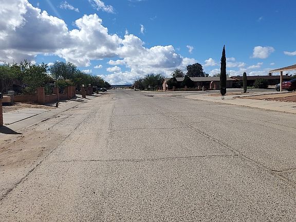5th image of 6702 S Iberia Ave