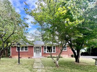 504 Cavalry Rd, Lexington, VA 24450