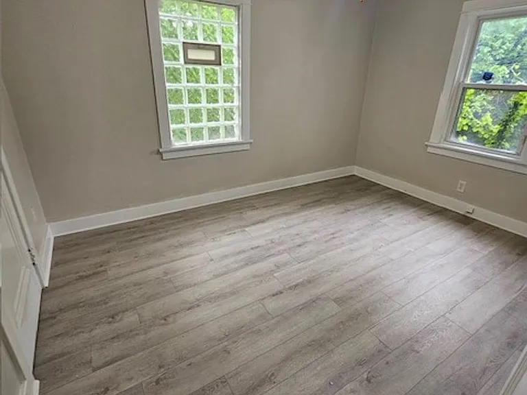 79 W Norman Ave — Photo 18