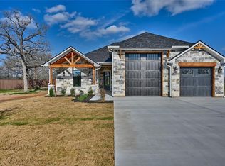 746 Lake Day Dr, Somerville, TX 77879