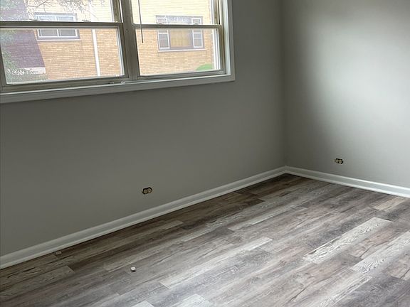 4th image of 2901 S Harlem Ave #5