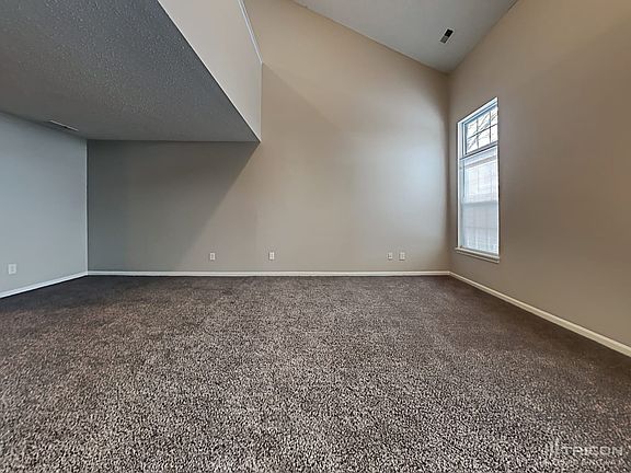 4th image of 529 Bagley Ln