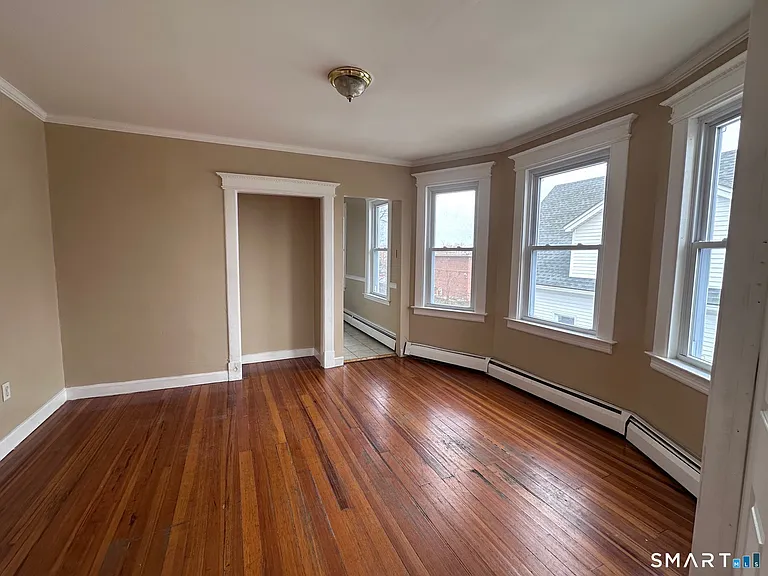 22-24 Bushnell St — Photo 4