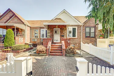 82-91 Caldwell Avenue