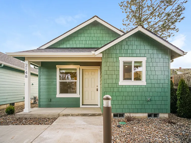 Cottages at Laurel — Photo 25