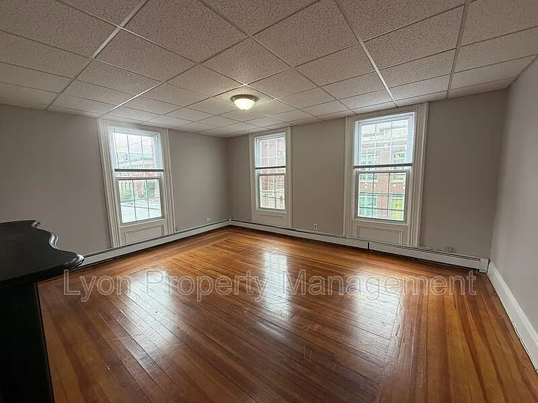 189 Exchange St #2 — Photo 2