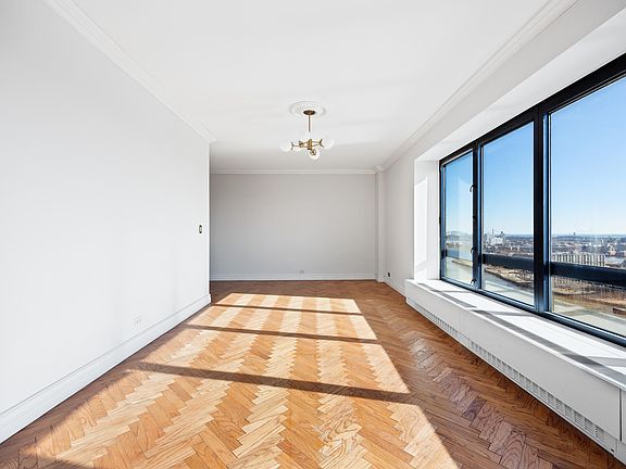 5th image of 530 E 76th St APT 23H