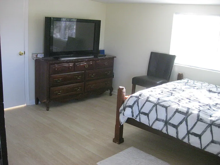 Sunfish Dr — Photo 16