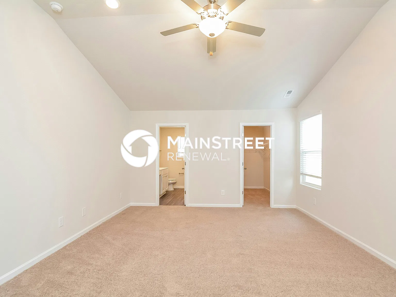340 Gourd St — Photo 4
