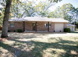 1197 S 18th Ave, Ozark, MO 65721