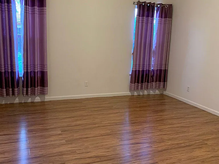 2832 E Cromwell Ave — Photo 26