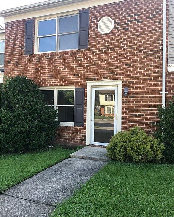 1st image of 105 Wethersfield Park