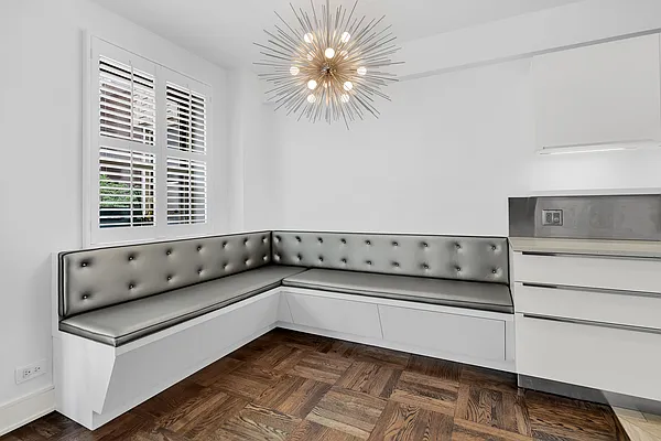 Sold by Douglas Elliman | media 15