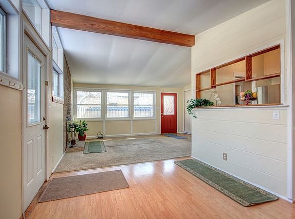 3rd image of 805 E Florida Ave