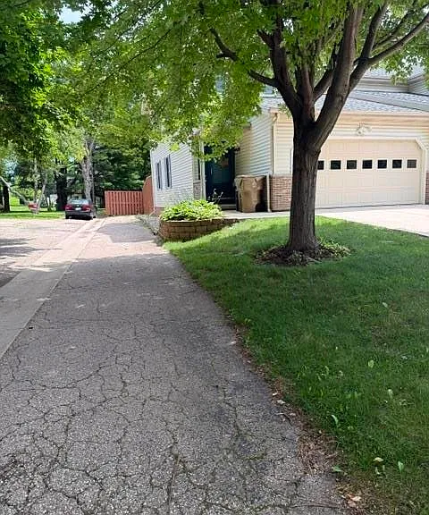 5 S Thompson Dr — Photo 15