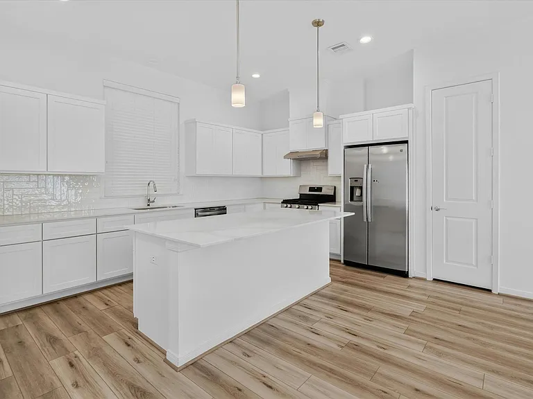 1526 Ojeman Rd #C — Photo 7