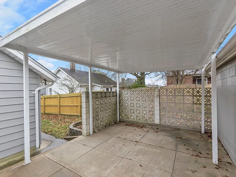 223 Daisy Ave — Photo 25